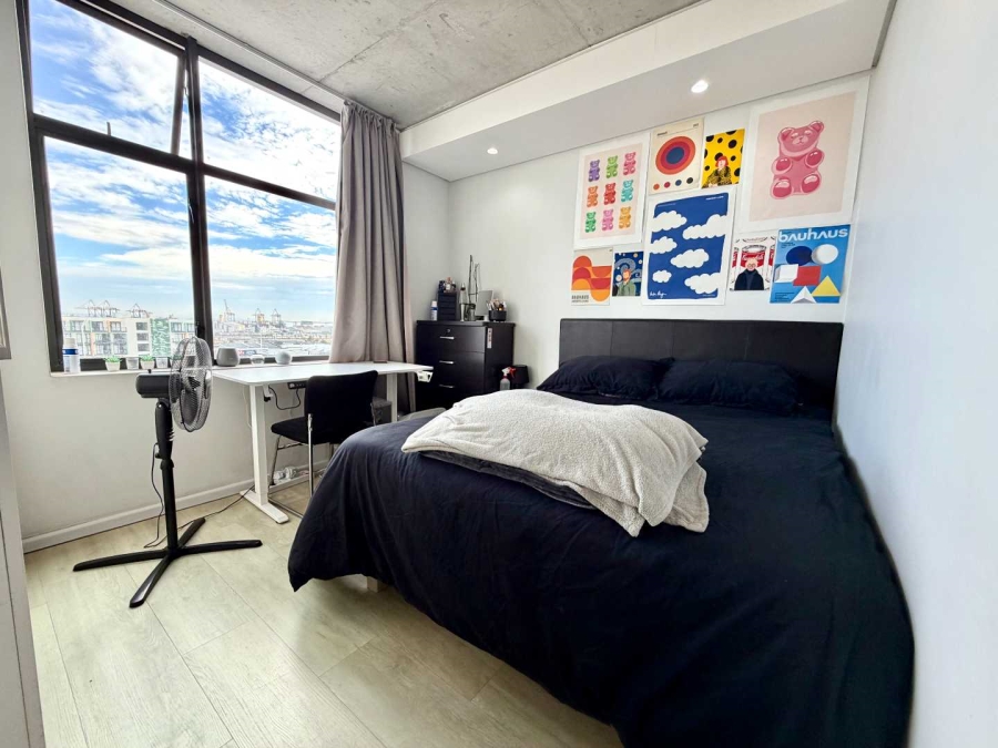 To Let 2 Bedroom Property for Rent in Woodstock Western Cape